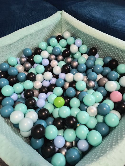 Basen z kulkami Golden Kids