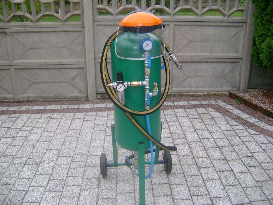 Piaskarka syfonowa nowa 60l