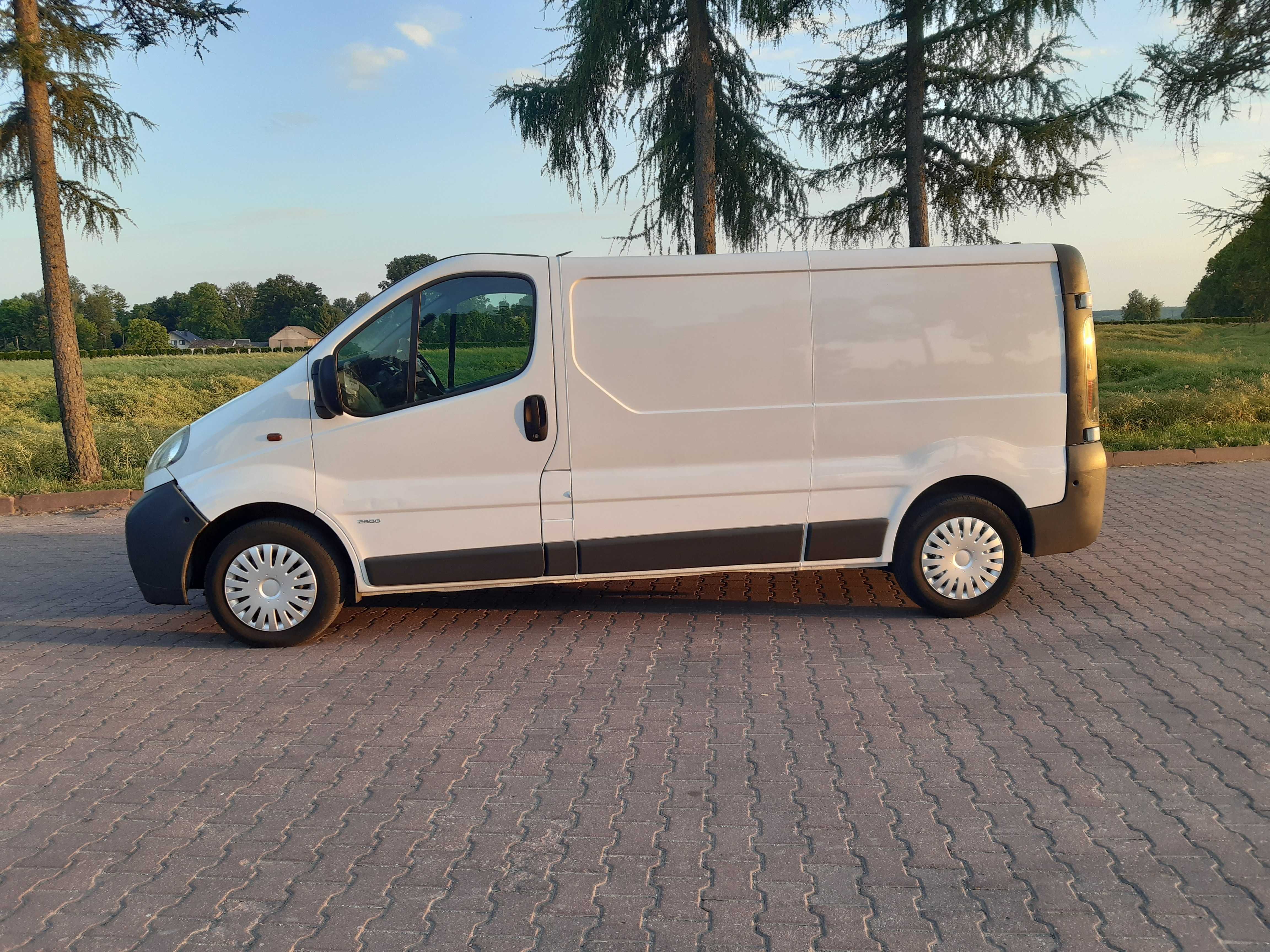 Vivaro 1,9 CDTI 101 KM L2H1 Long klima hak nowe sprzęgło