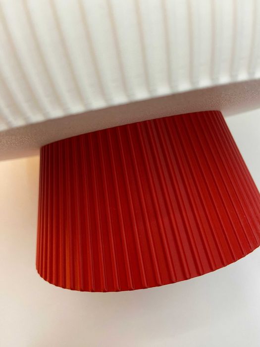 Nowoczesna lampka – unikatowa, handmade, biało-czerwona elegancja