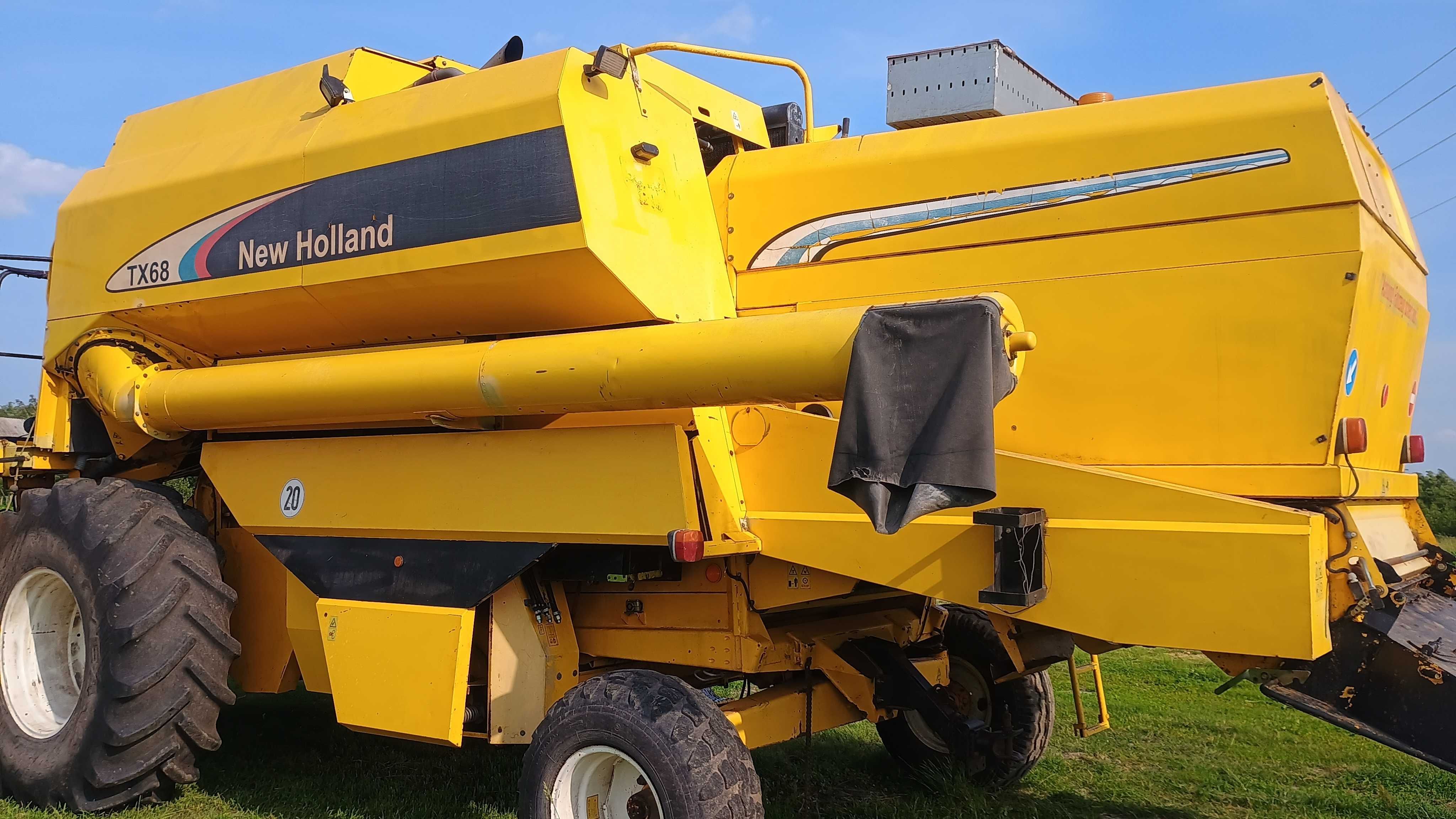 комбайн NEW HOLLAND TX68