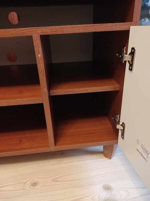 Szafka pod telewizor
