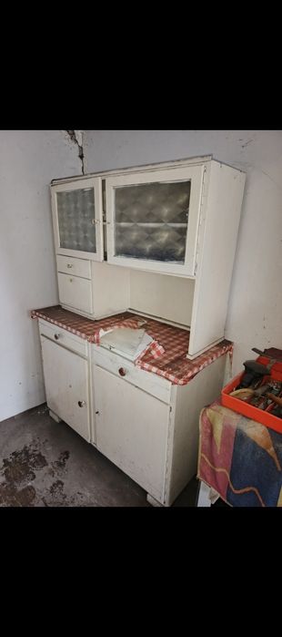 Kredens  babciny, PRL