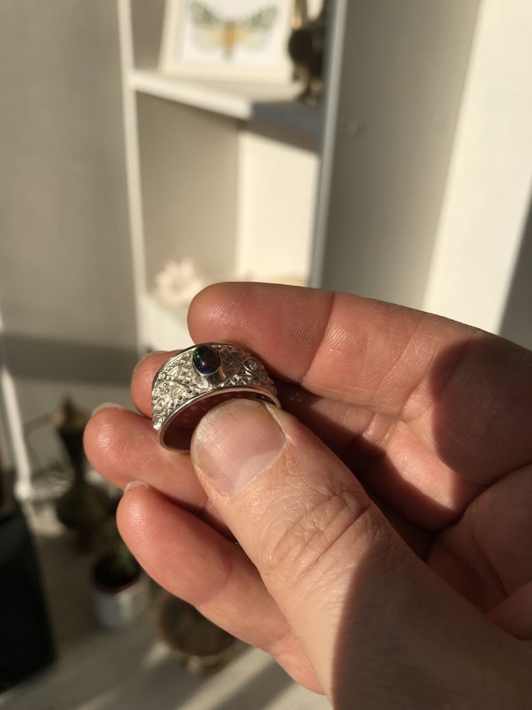 Кольцо перстень серебро чёрный опал Эфиопия