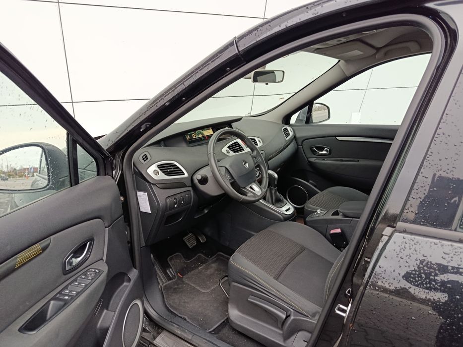 Renault Grand Scenic 2.0 benzyna. Xenon, navi.