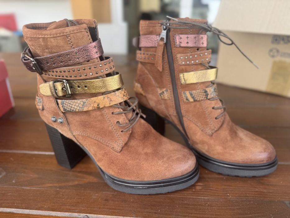 Botas senhora 37