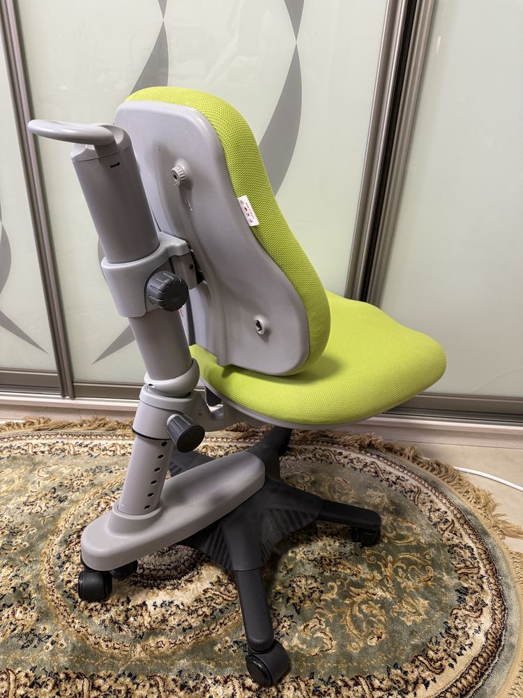 Ортопедичне крісло Comf-Pro в ідеальному стані