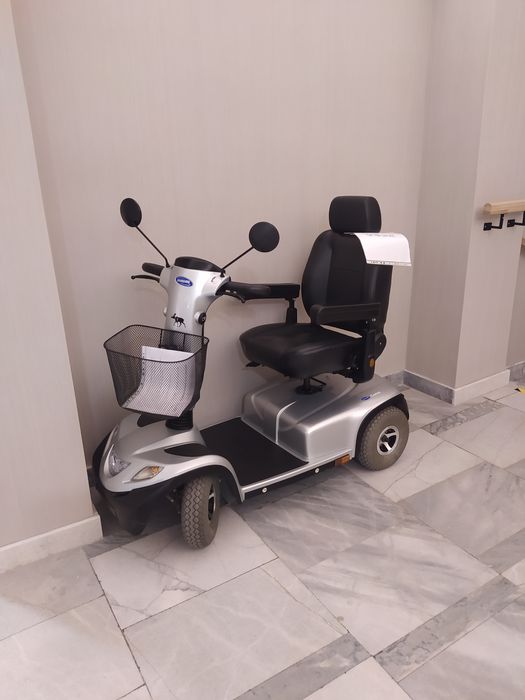 Skuter elektryczny inwalidzki