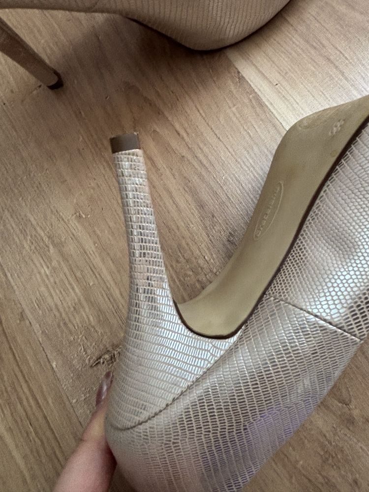 Deichamann zlote szpilki na obcasie buty na wesele rozmiar 38