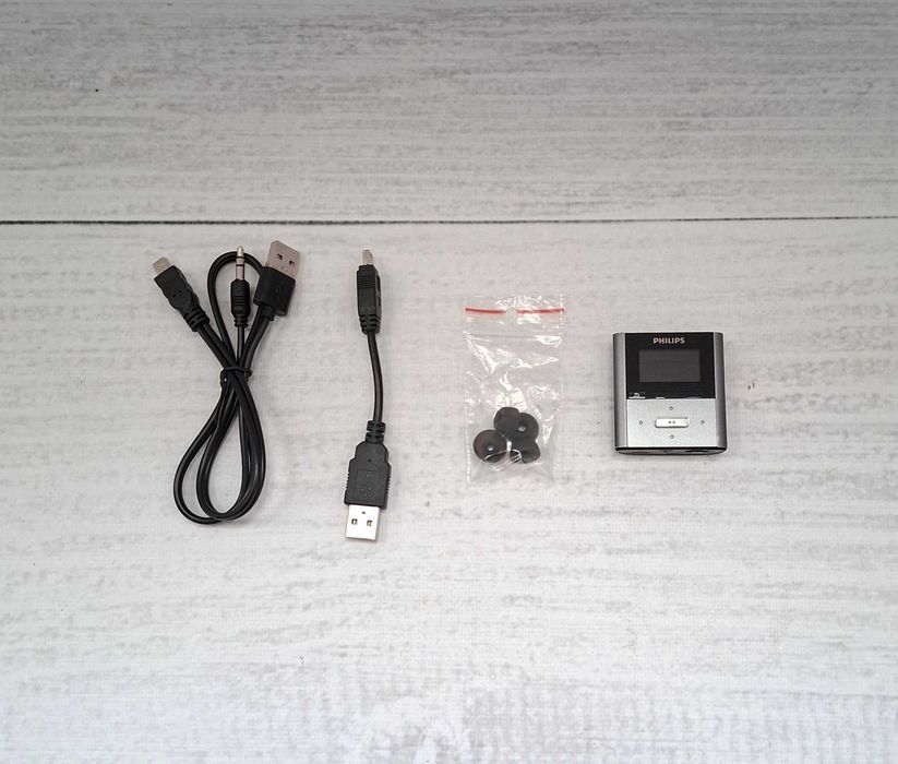 Odtwarzacz MP3 Philips GoGear Raga 2 GB srebrny + Kabel USB