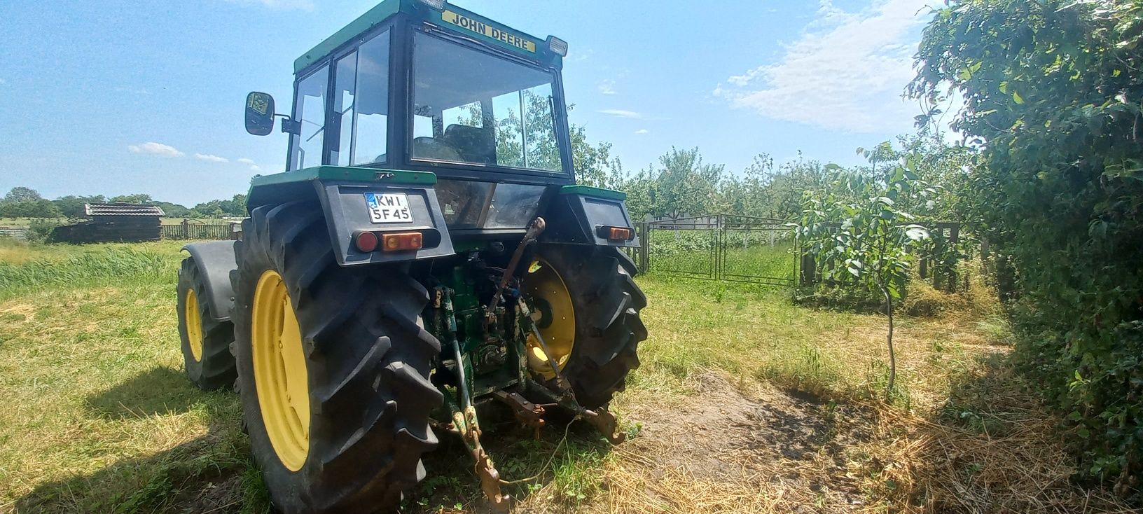 Трактор John Deere 3040 1987