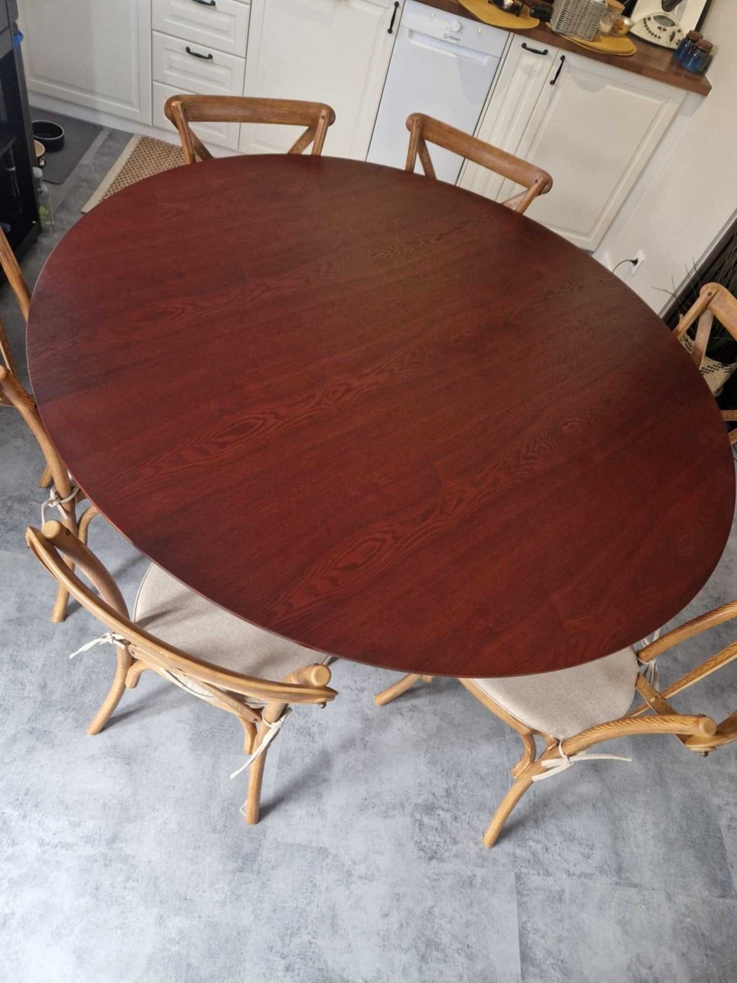Stół okrągły drewniany 160cm ciemny orzech klasyka w modnym wydaniu