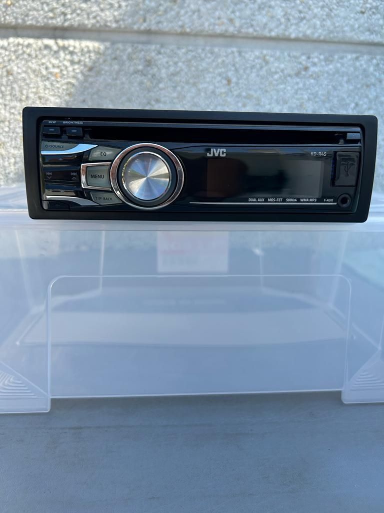 Rádio Automóvel JVC KD-R45 em excelente estado