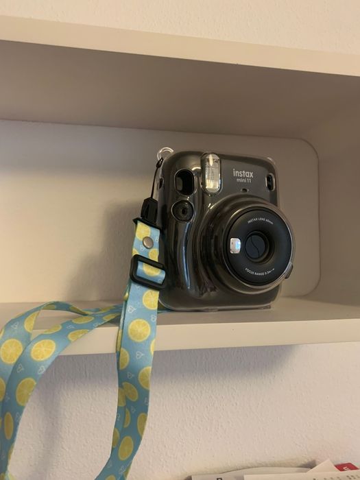 Câmera Instax Mini 11 – Excelente estado!