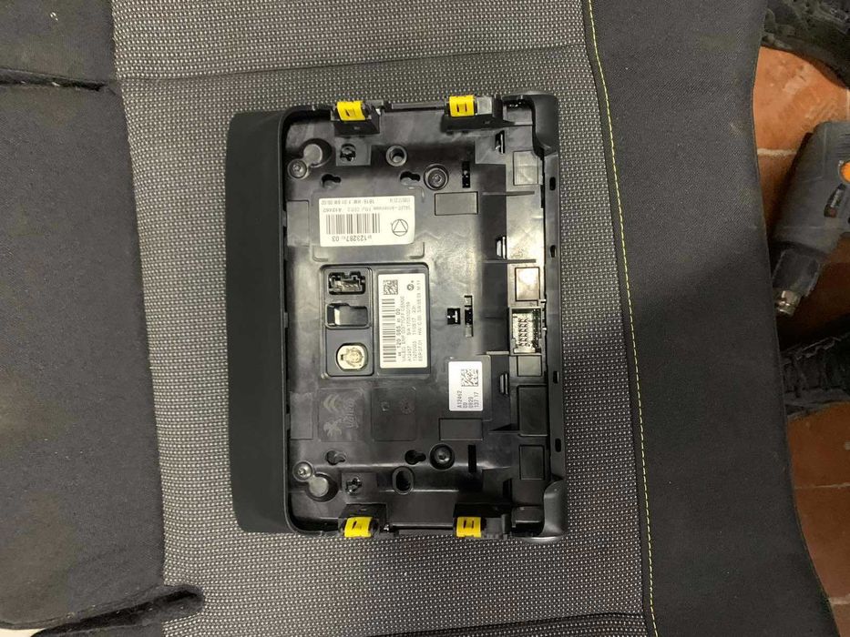 Магнітола,дисплей оригінал Peugeot Partner/Berlingo Берлінго Партнер