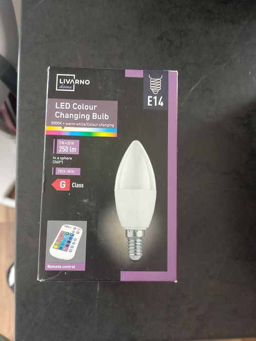 Żarówka RGB nowa
