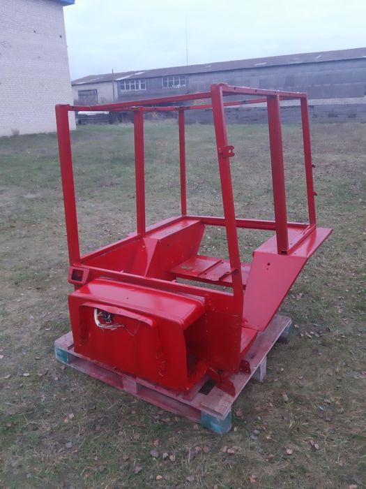 Кабіна на тракто Т-25.