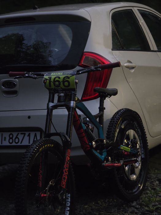 Sprzedam yt tusa z 2014r