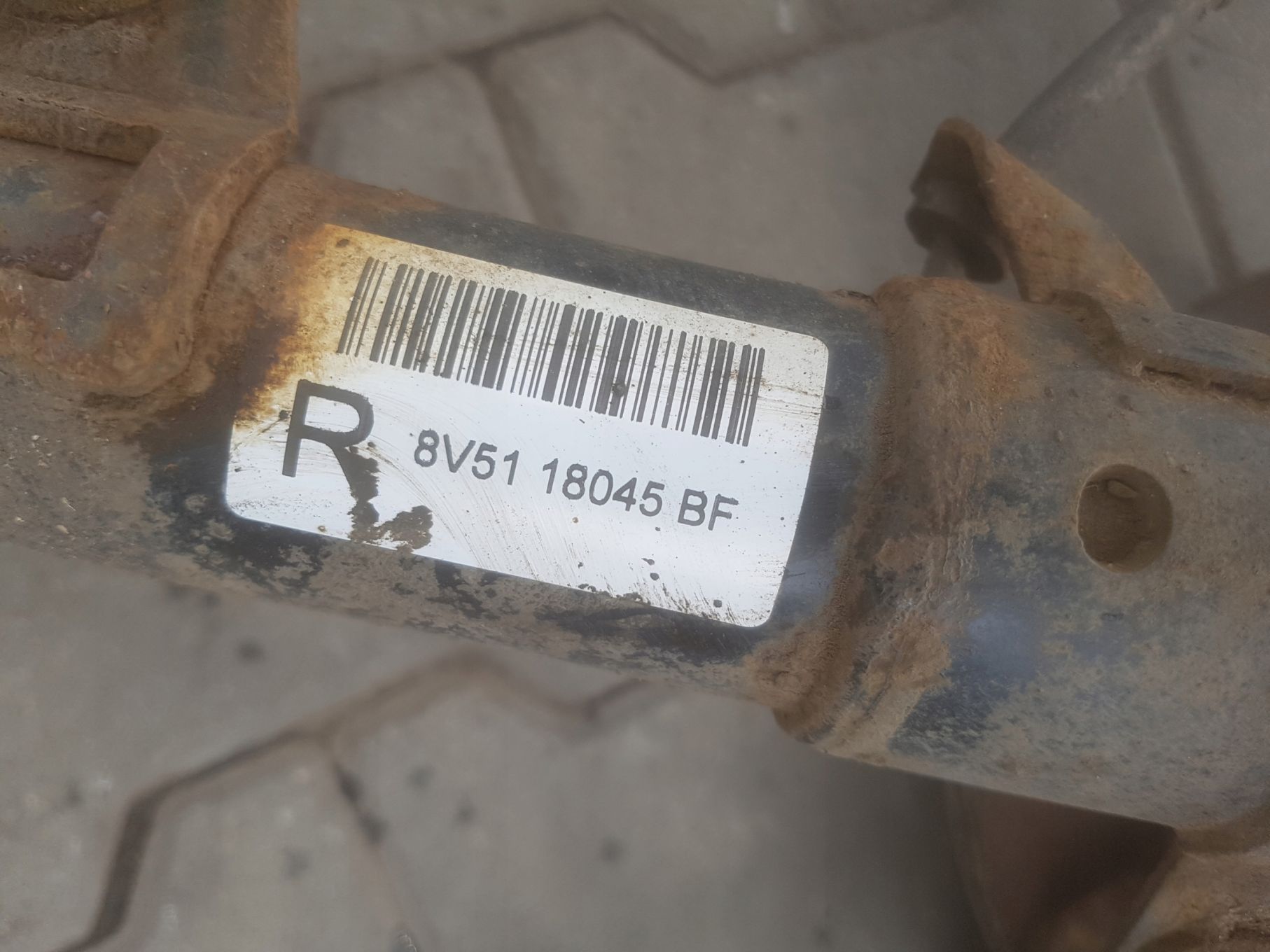 FORD FIESTA MK7 1.4 B AMORTYZATOR ZWROTNICA PRAWA
