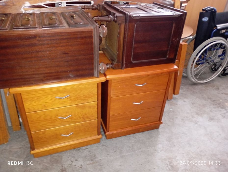 Vendo mobiliário de quarto