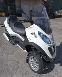 Piaggio MP3 2000 km