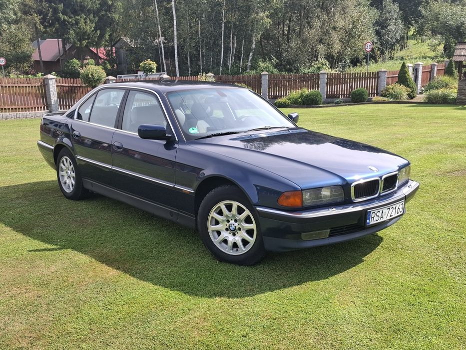 BMW e38 3.5 v8 1998r.