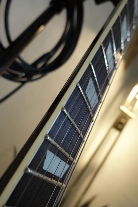 Leworęczna gitara elektryczna Les Paul Samick / Tea Burst, klonowy top