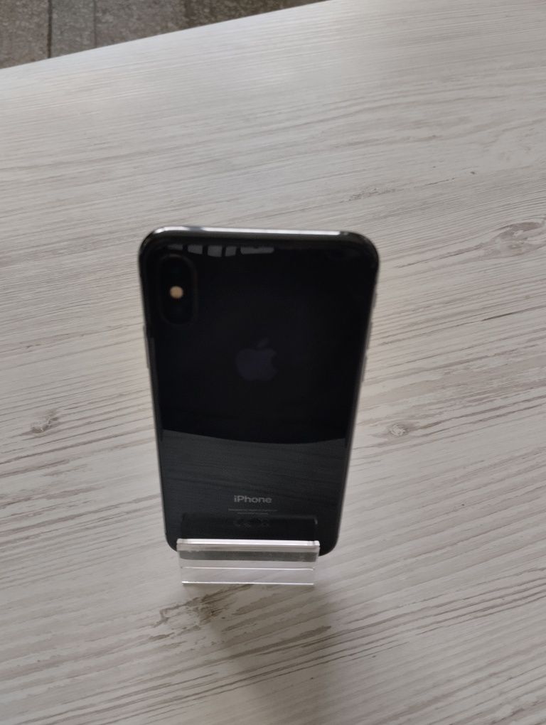 Смартфон iPhone X 256 GB