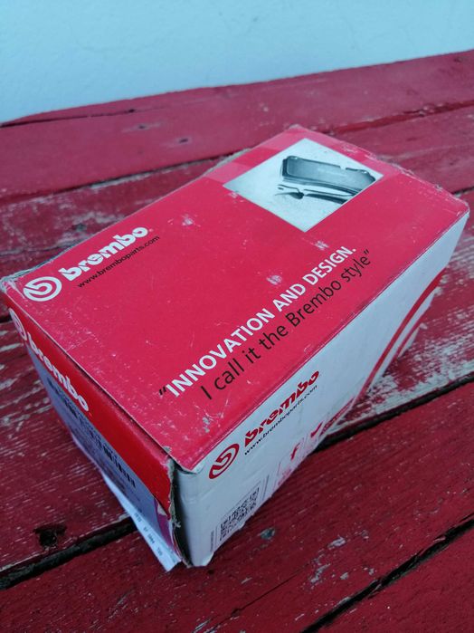 BREMBO P 68 059 Jogo de pastilhas para travão de disco