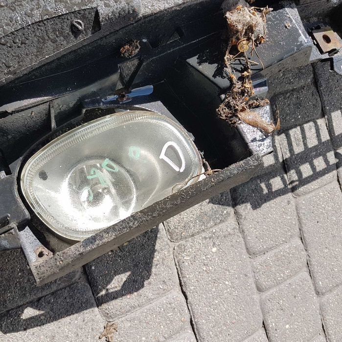 grill logo ramka zderzaka halogen volvo s 80 s b dobry