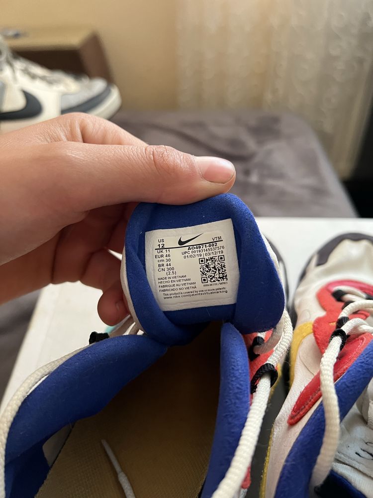 Nike React    46