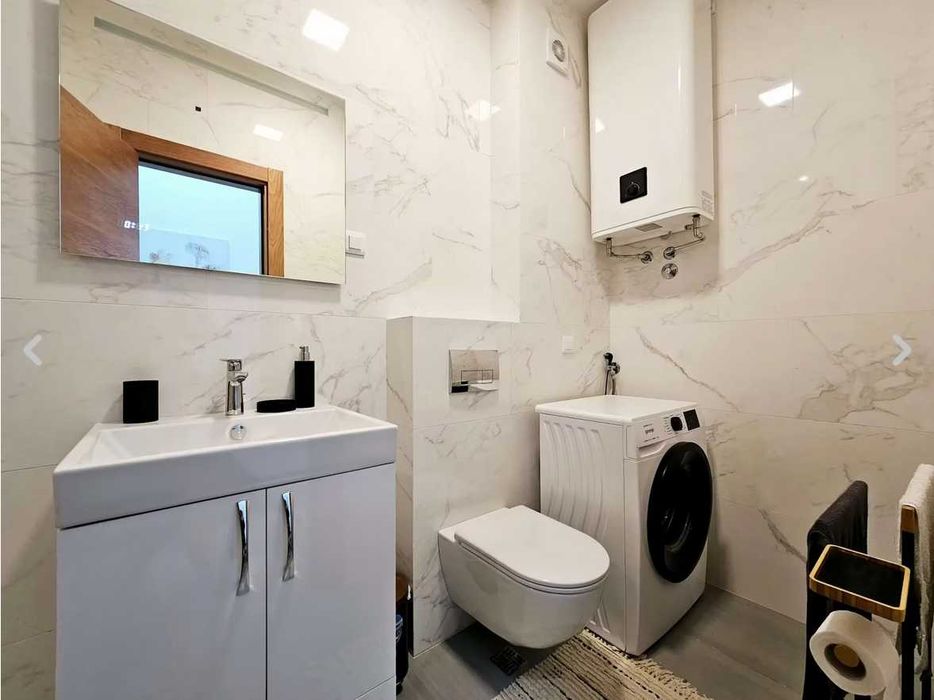 Просторная квартира 1+1 с панорамным видом на море в Будве Черногория