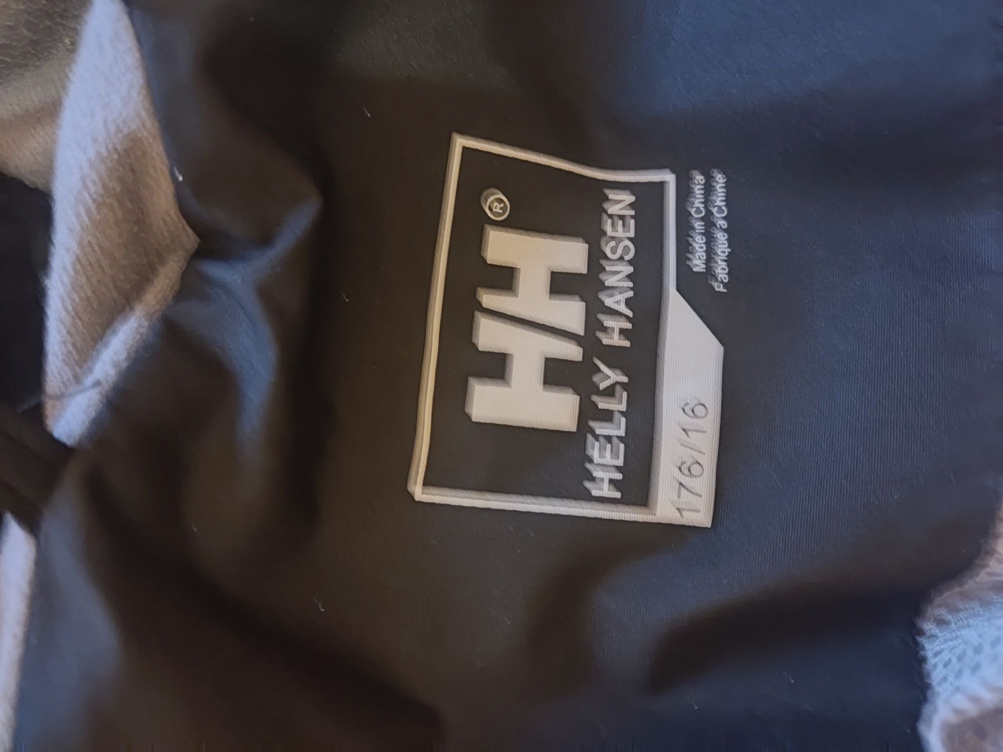 Вітровка Helly Hansen