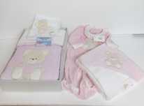 Conjunto de bébé rosa, tema ursinho