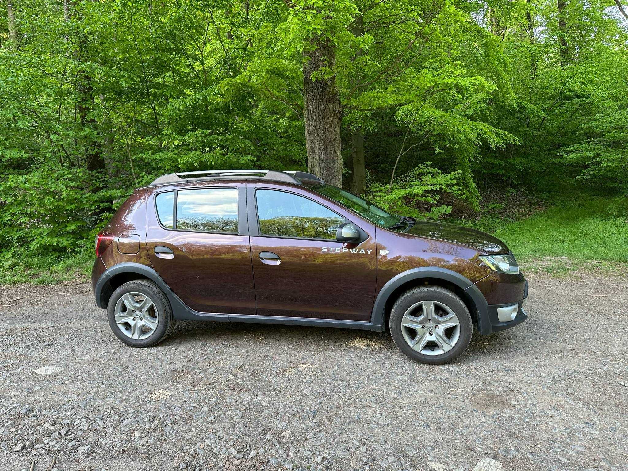 Sprzedam Dacię Sandero Stepway