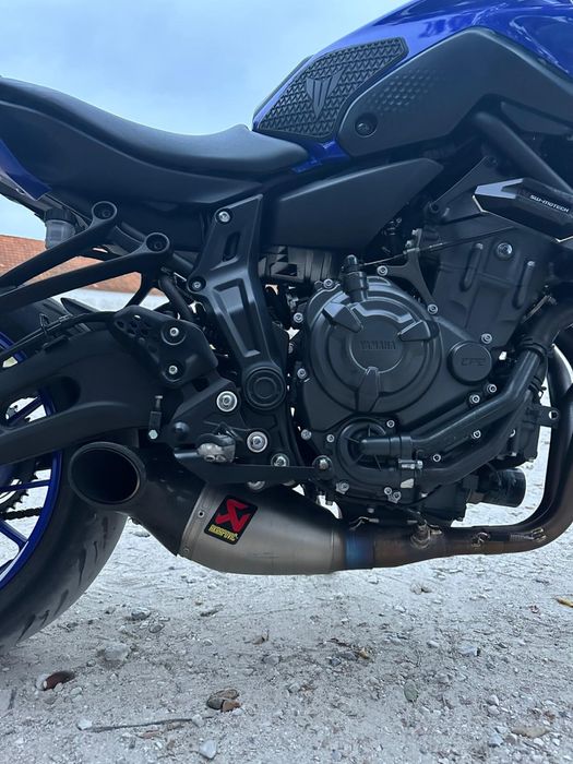 Yamaha MT-07.  35 kW — deslimitada de 2023