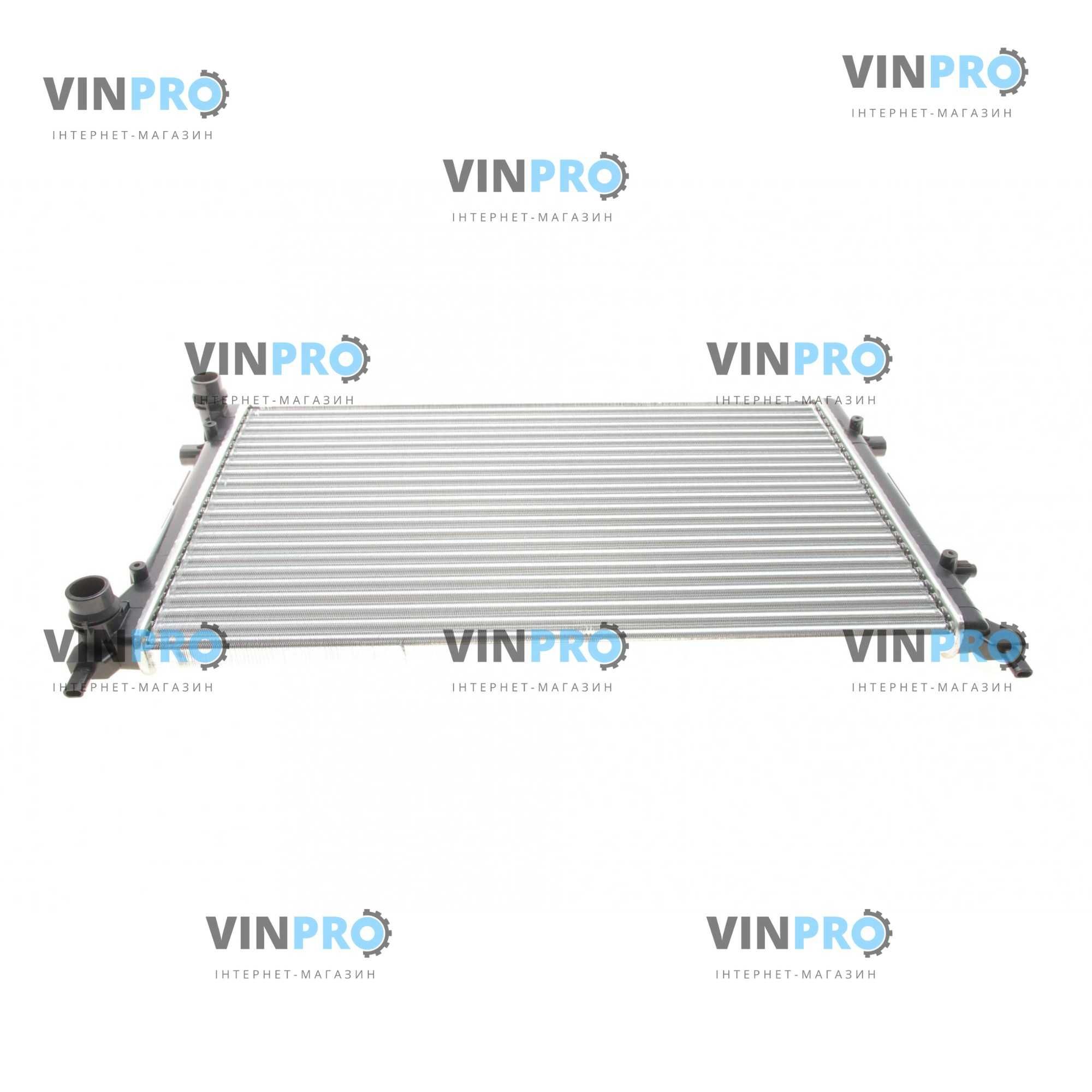 Радіатор охолодження VW Caddy 1.9TDI 03- (650x415x23).