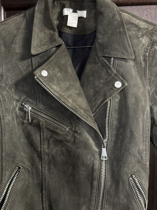 Шкіряна замшева куртка зеленого хакі кольору h&m