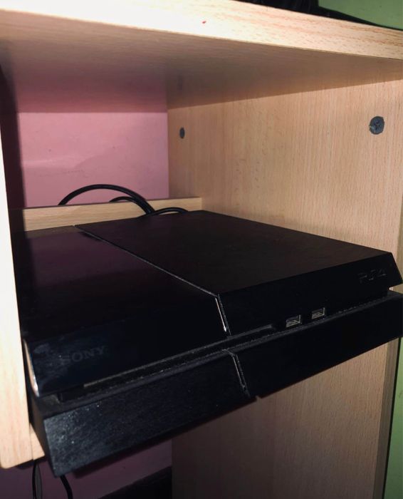 Vendo ps4 ler anuncio