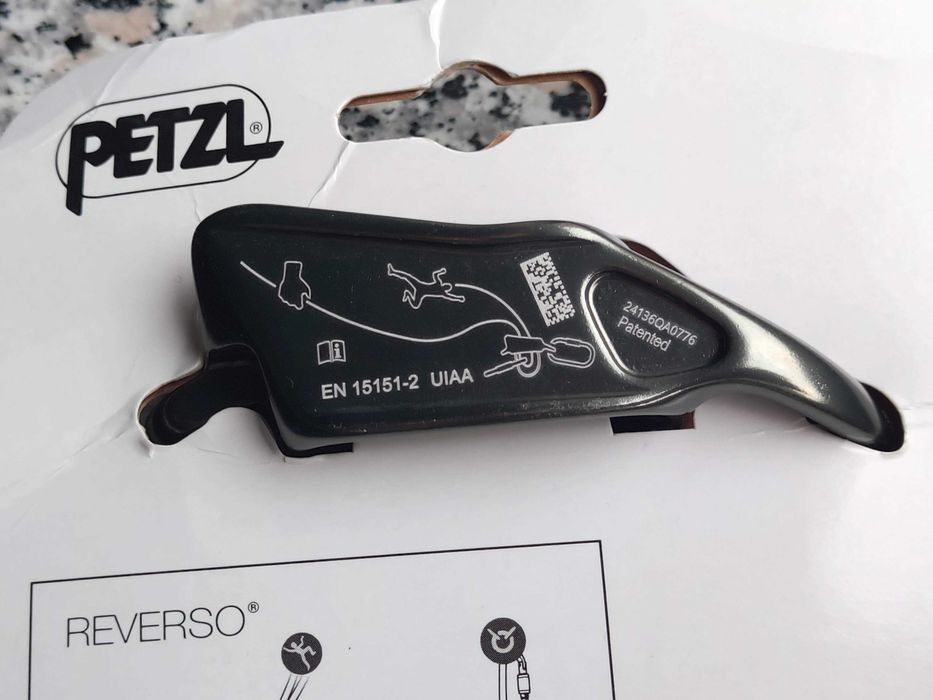 Przyrząd asekuracyjny Petzl Reverso