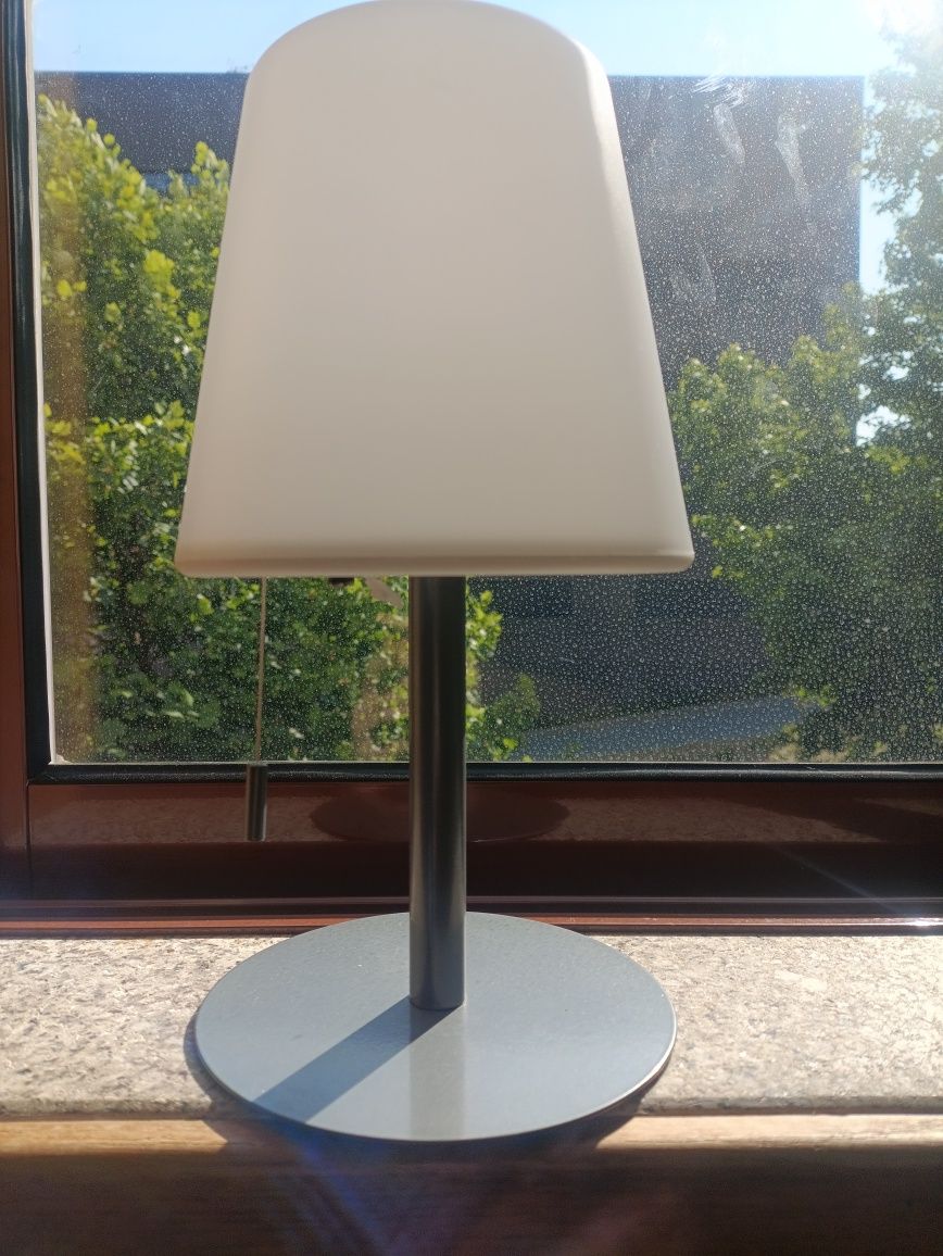 Candeeiro minimalista