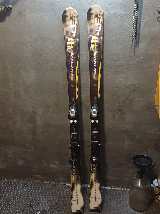 Narty Salomon Spaceframe + buty Alpine Cm4