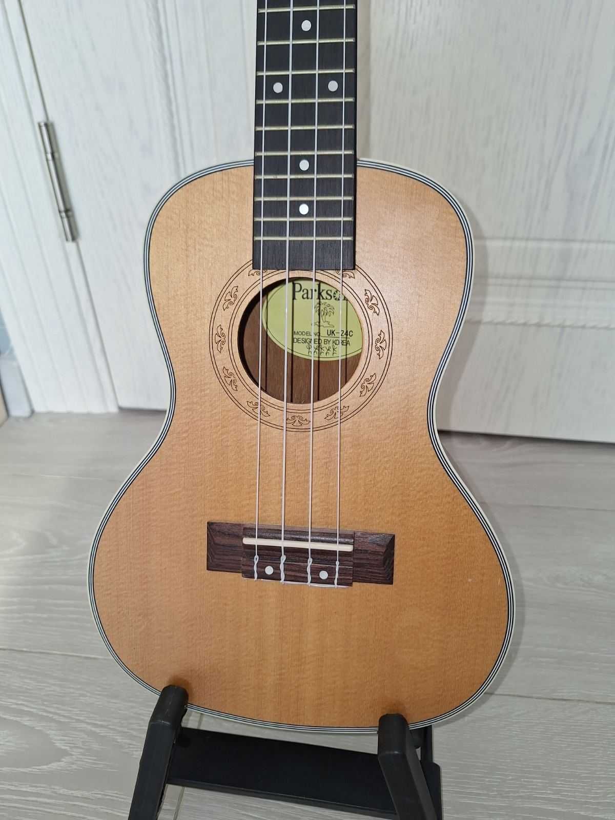 Продам Укулеле концертне PARKSONS UK24C