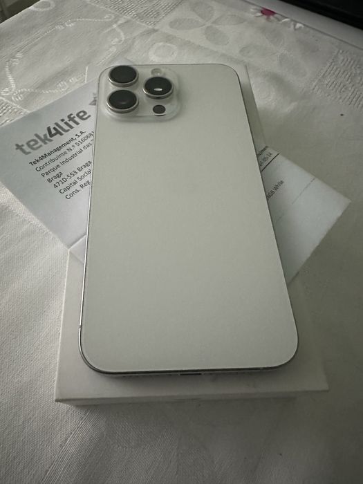 Iphone 15 pro max 256 titanium white