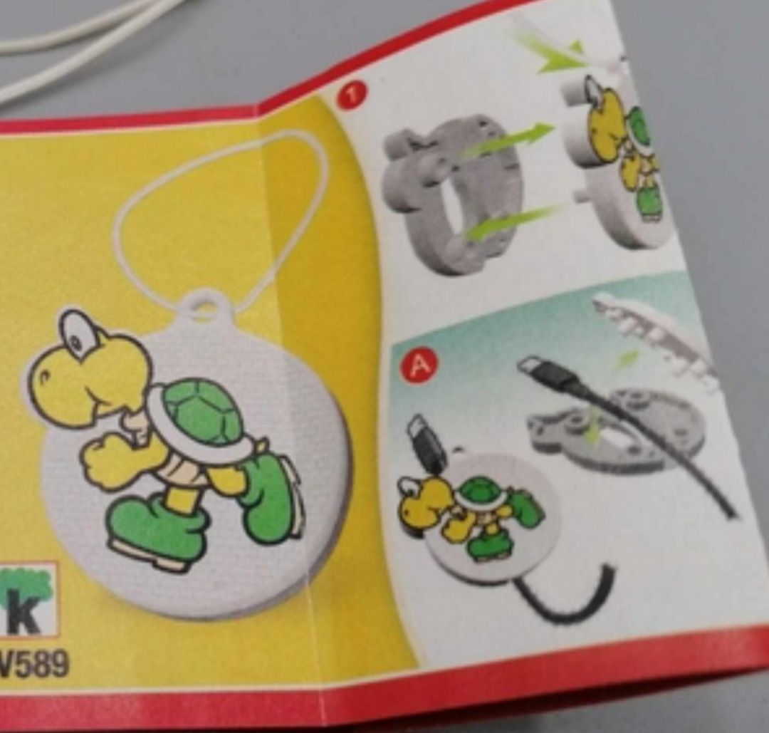 Kinder Suprise Nintendo Super Mario Bros żółw Koopa Troopa