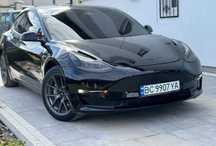 Tesla Model 3 2022 -