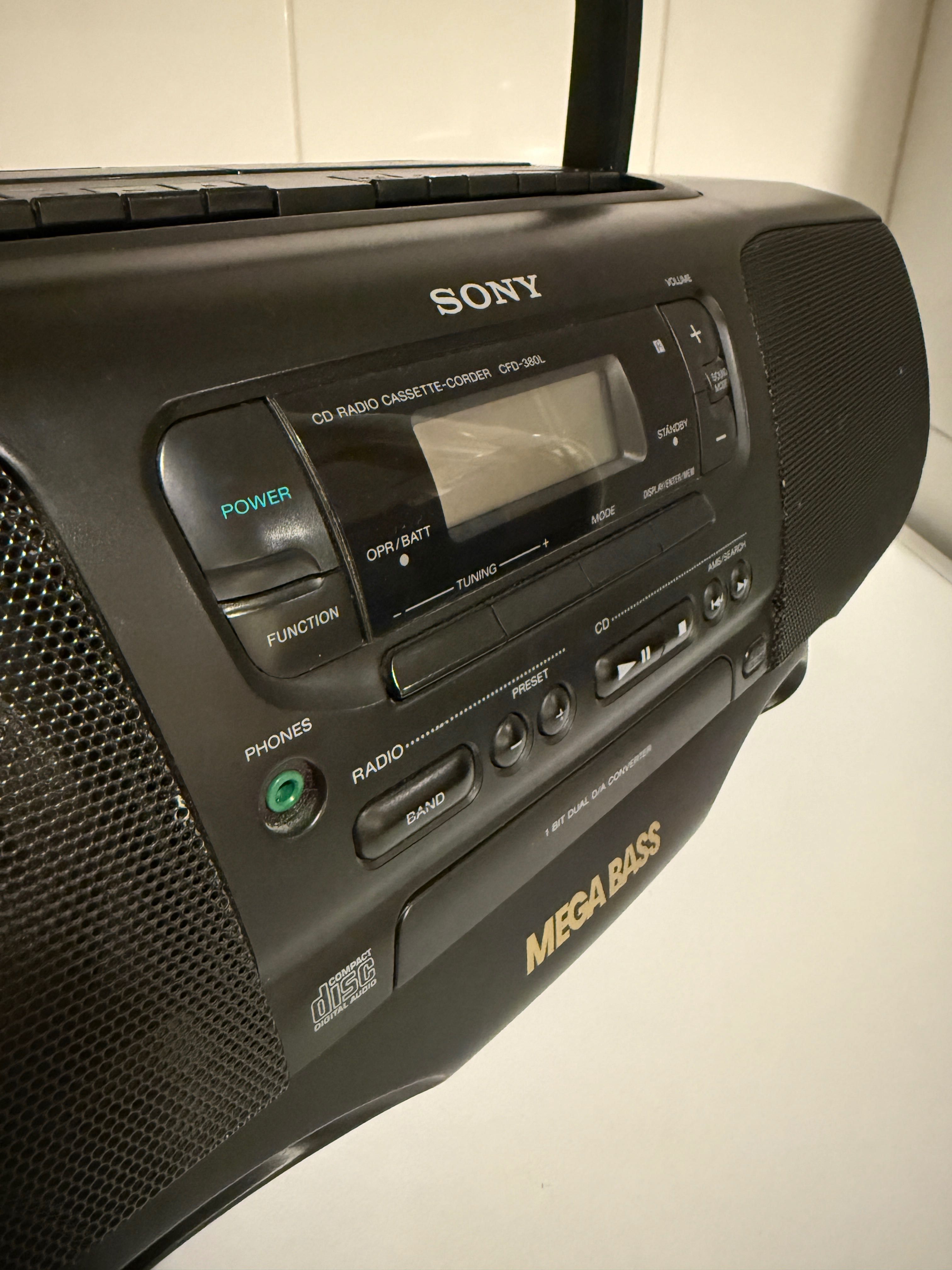 SONY CFD-380L BOOMBOX STEREO Radio Cassette Vintage 1996