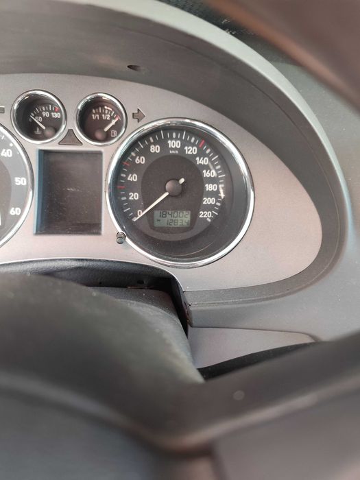 Carro SEAT Ibiza 6L
