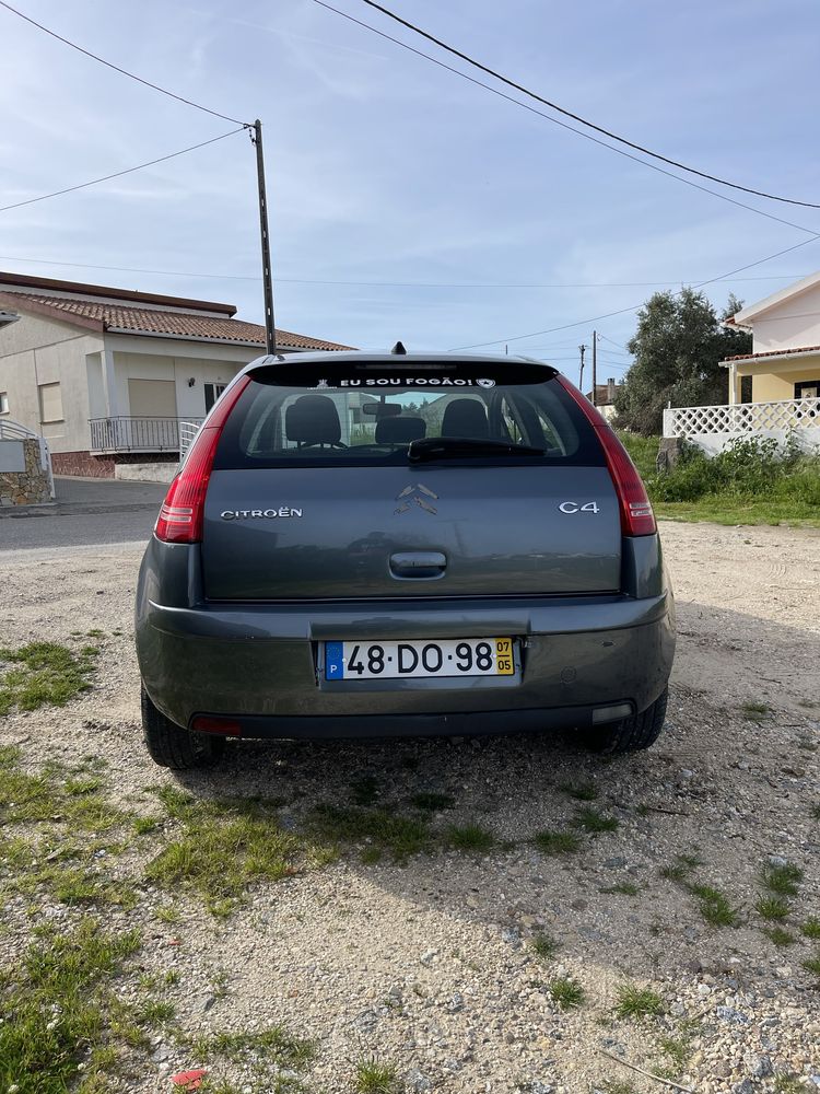 Citroen C4 2007.