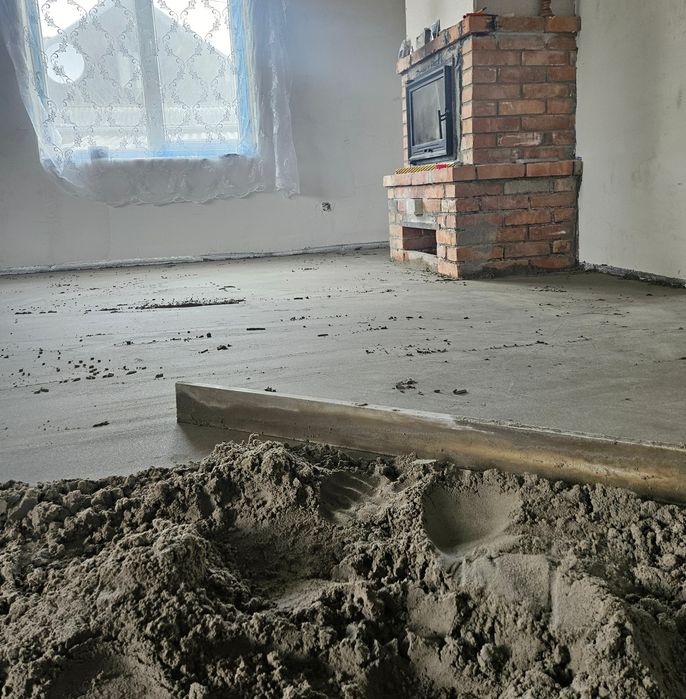 Стяжка підлоги, Напівсуха стяжка